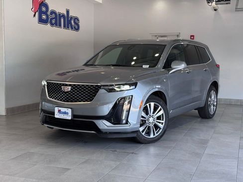 Certified 2024 Cadillac XT6 Luxury w/ LPO, Floor Liner Package AWD/4WD image 2