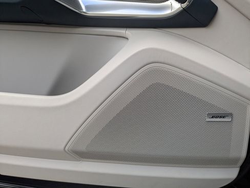 Certified 2023 Porsche Cayenne Turbo AWD/4WD image 14
