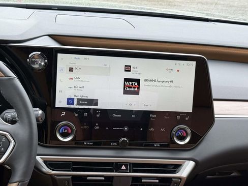 New 2026 Lexus RX 350h AWD/4WD image 10