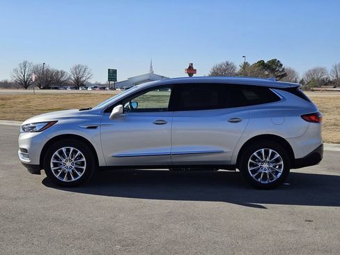 Used 2021 Buick Enclave Essence w/ Trailering Package, 5000 lbs. image 4