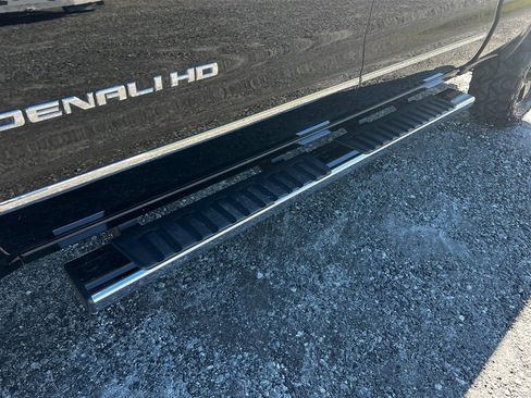 Used 2015 GMC Sierra 2500 Denali w/ Duramax Plus Package image 13