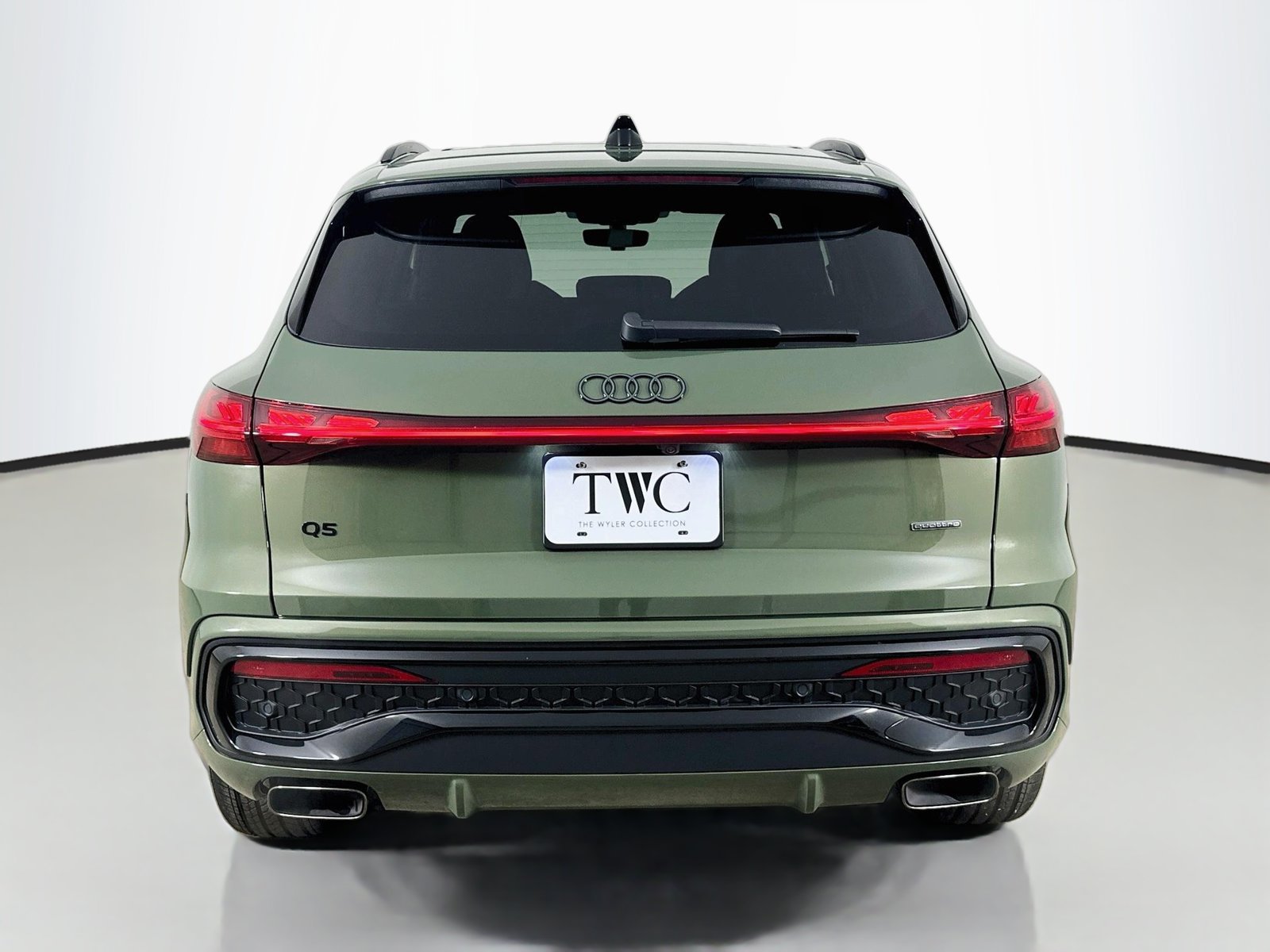 New 2026 Audi Q5 Prestige AWD/4WD image 6
