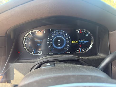 Used 2016 Cadillac Escalade Premium image 7