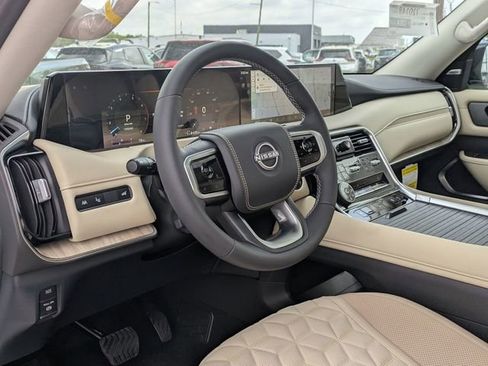 New 2026 Nissan Armada Platinum Reserve image 31