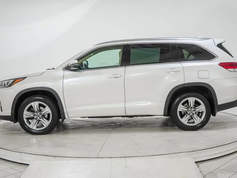 Used 2019 Toyota Highlander Limited image 6