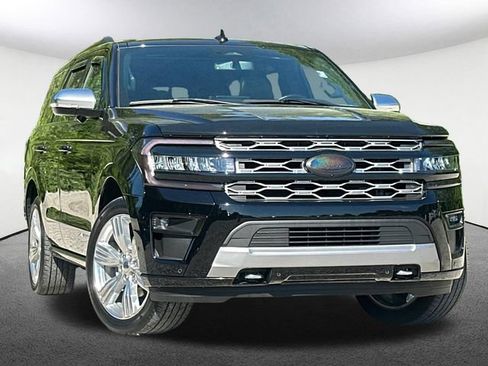 Certified 2024 Ford Expedition Platinum AWD/4WD image 2