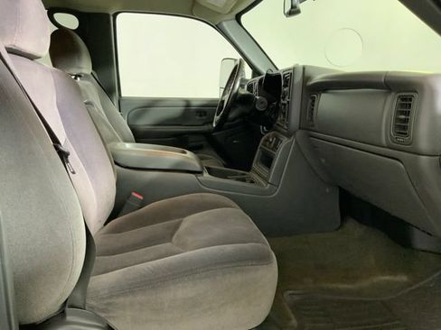 Used 2007 GMC Sierra 2500 SLE w/ Heavy-Duty Power Package AWD/4WD image 23