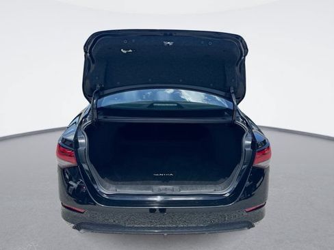 Used 2024 Nissan Sentra SV FWD image 15