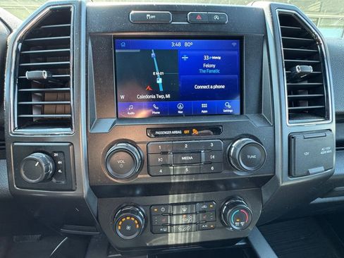 Used 2020 Ford F150 XLT w/ Equipment Group 302A Luxury AWD/4WD image 10