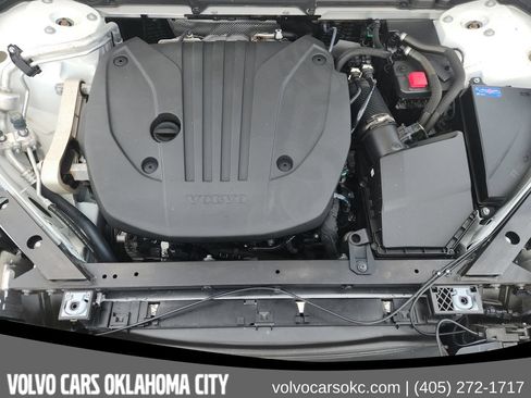 Certified 2024 Volvo XC60 B5 Core w/ Protection Package Premier AWD/4WD image 25