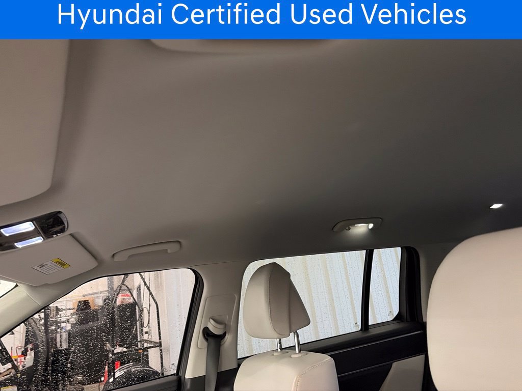 Certified 2025 Hyundai Santa Fe SEL AWD/4WD image 6
