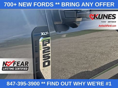 New 2026 Ford F250 XLT w/ XLT Premium Package AWD/4WD image 13