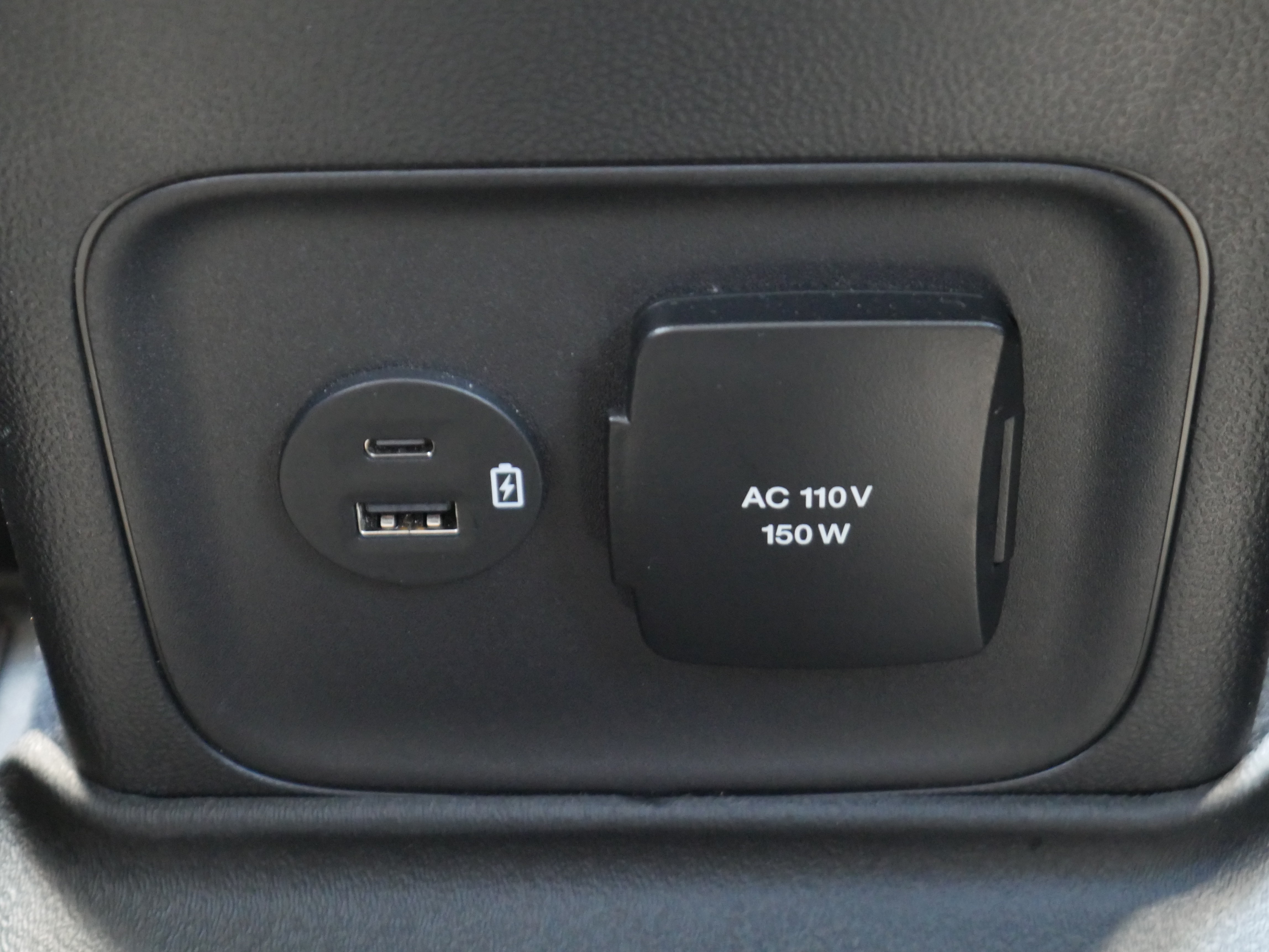 Used 2023 Ford Bronco Sport Outer Banks w/ Tech Package AWD/4WD image 15