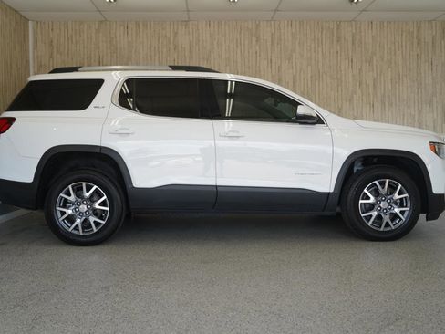 Used 2023 GMC Acadia SLT FWD image 6