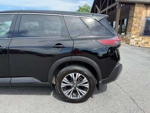 Used 2021 Nissan Rogue SV FWD image 30
