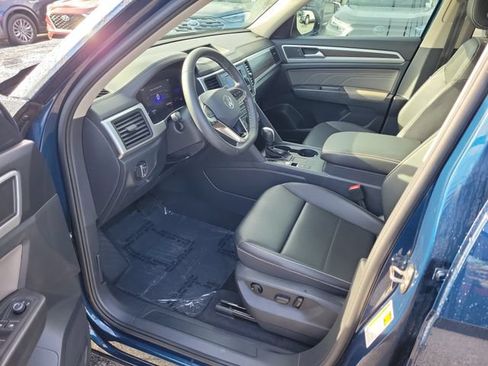 Certified 2023 Volkswagen Atlas SE FWD image 15