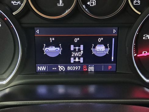 Used 2019 Chevrolet Silverado 1500 RST image 12