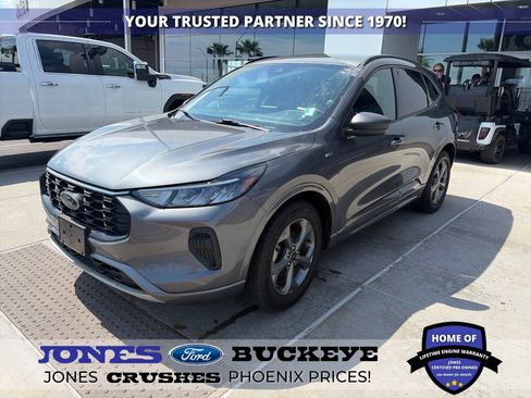 Used 2023 Ford Escape ST-Line AWD/4WD image 1
