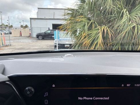 Used 2025 Chevrolet TrailBlazer LT image 18