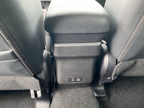 Used 2024 Mitsubishi Outlander Sport SE image 32