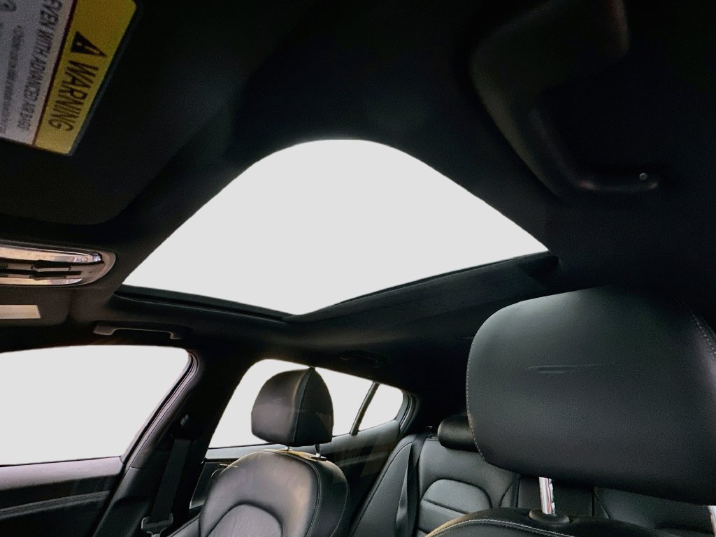 Used 2018 Kia Stinger GT2 RWD image 23