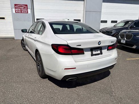 Certified 2023 BMW 530i xDrive w/ Convenience Package image 5