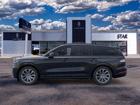 New 2026 Lincoln Aviator AWD w/ Jet Appearance Package image 3