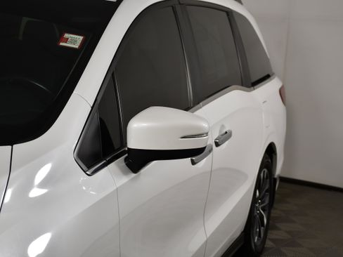 Used 2022 Honda Odyssey EX-L image 13