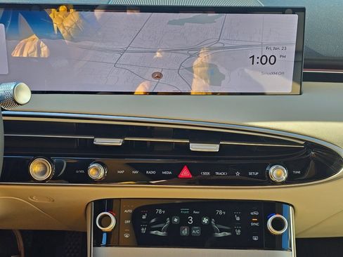 New 2026 Genesis GV70 2.5T Advanced image 13