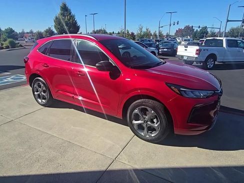 Used 2024 Ford Escape ST-Line image 6