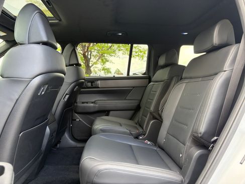 Used 2026 Hyundai Santa Fe Calligraphy AWD/4WD image 29