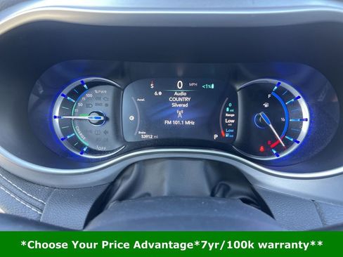 Certified 2022 Chrysler Pacifica Touring-L w/ S Appearance Package image 67