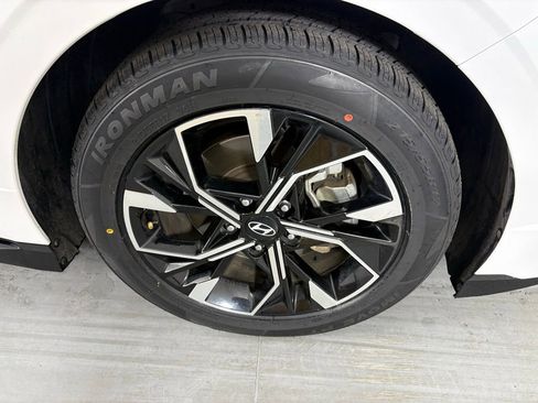 Used 2025 Hyundai Sonata SEL FWD image 10