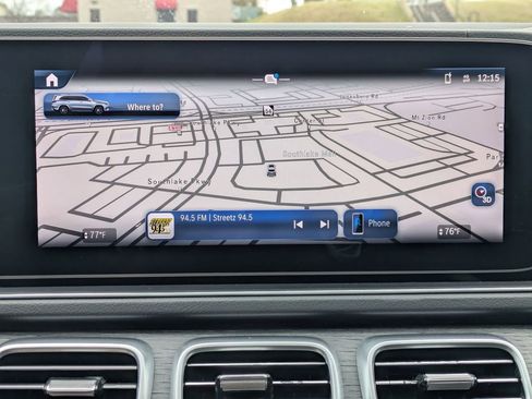 Used 2025 Mercedes-Benz GLS 450 4MATIC image 20