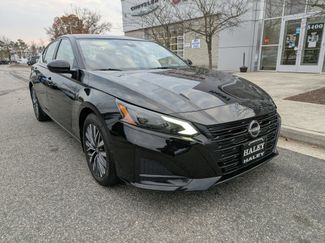 Used 2023 Nissan Altima 2.5 SV video 2