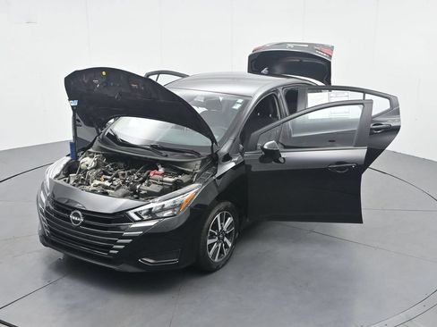 Used 2025 Nissan Versa SV FWD image 46