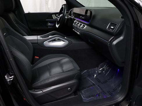 Certified 2025 Mercedes-Benz GLE 53 AMG 4MATIC image 39