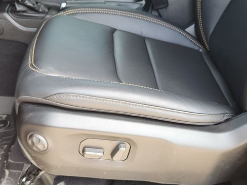 New 2026 Jeep Gladiator Sport AWD/4WD image 33