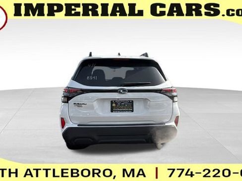New 2026 Subaru Forester Premium AWD/4WD image 8