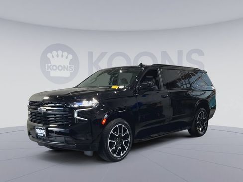 Used 2023 Chevrolet Suburban RST w/ Luxury Package AWD/4WD image 5