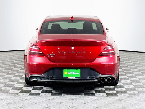 Used 2022 Genesis G70 2.0T w/ Prestige Package image 8