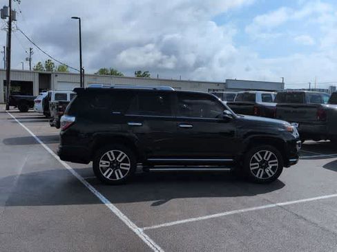 Used 2015 Toyota 4Runner Limited AWD/4WD image 9