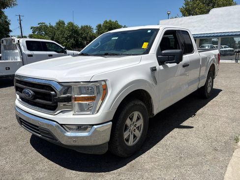 Used 2021 Ford F150 XLT w/ Equipment Group 301A Mid RWD image 2