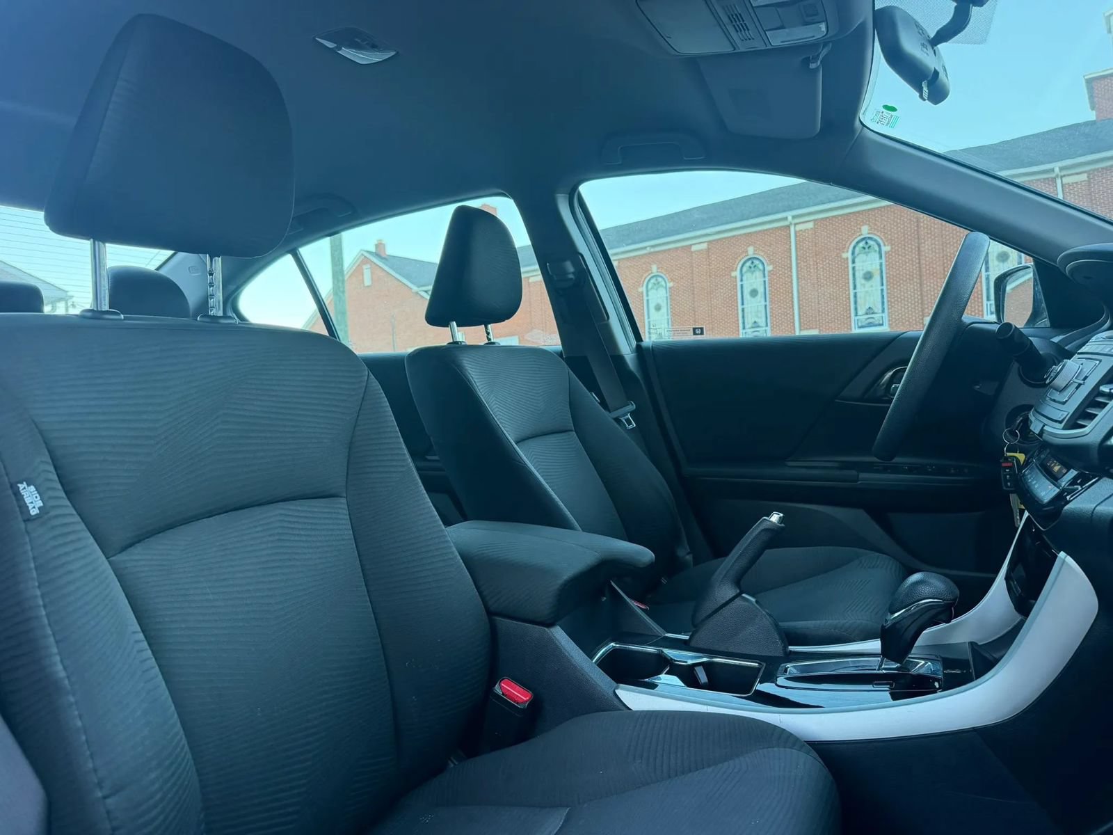 Used 2017 Honda Accord LX image 14