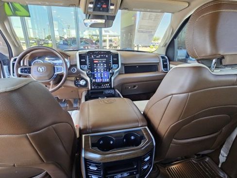 Used 2021 RAM 1500 Laramie image 14