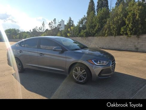 Used 2018 Hyundai Elantra SEL FWD image 8