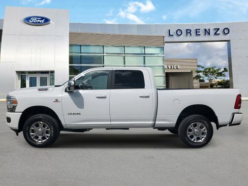 Used 2024 RAM 2500 Laramie image 8