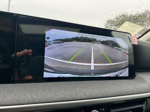 New 2026 Nissan Kicks SV w/ SV Premium Package image 34