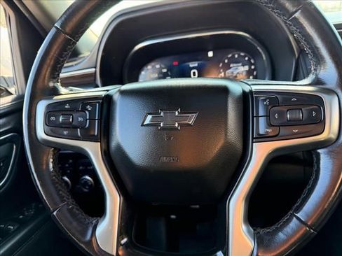 Used 2022 Chevrolet Tahoe Z71 image 16