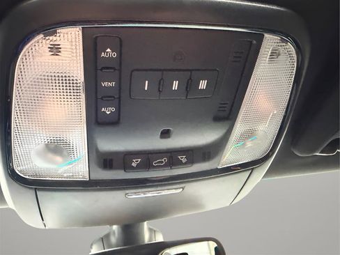 Used 2022 Dodge Durango R/T w/ Trailer Tow Group IV image 55